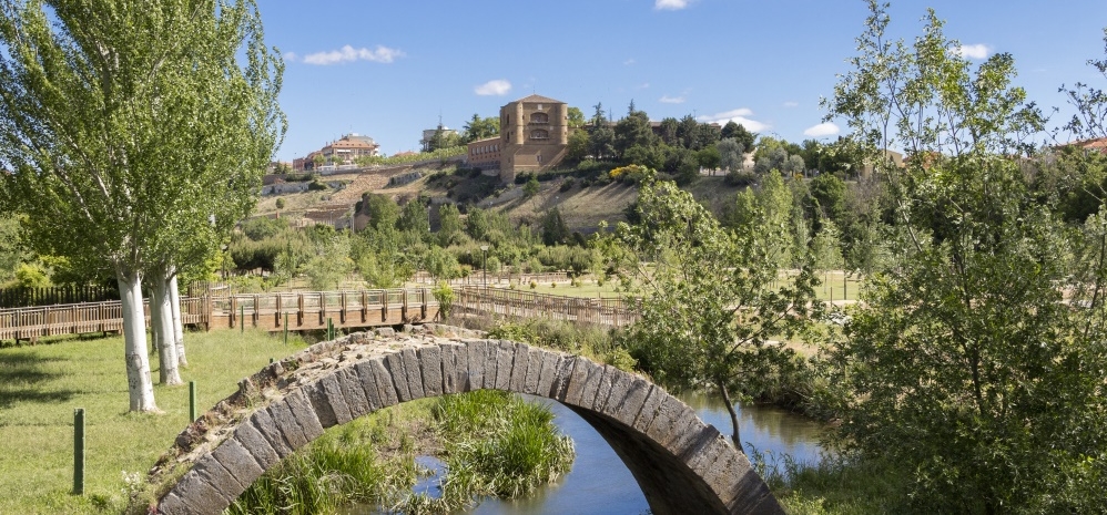 Arco del Puente del Jardín - Descubre Benavente