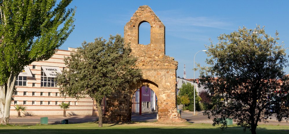 Espadaña ermita de san Lazaro (10)