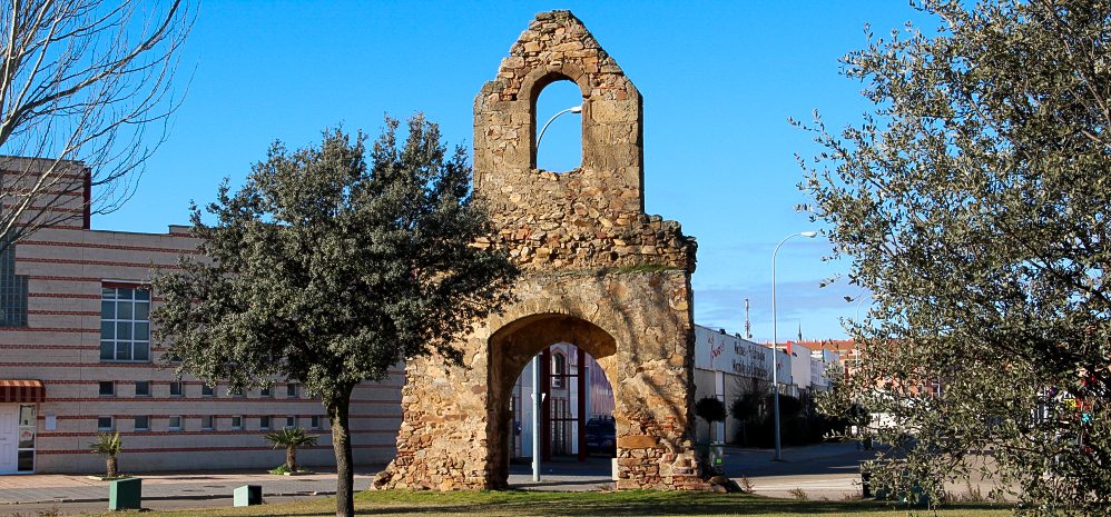 Espadaña ermita de san Lazaro (9)