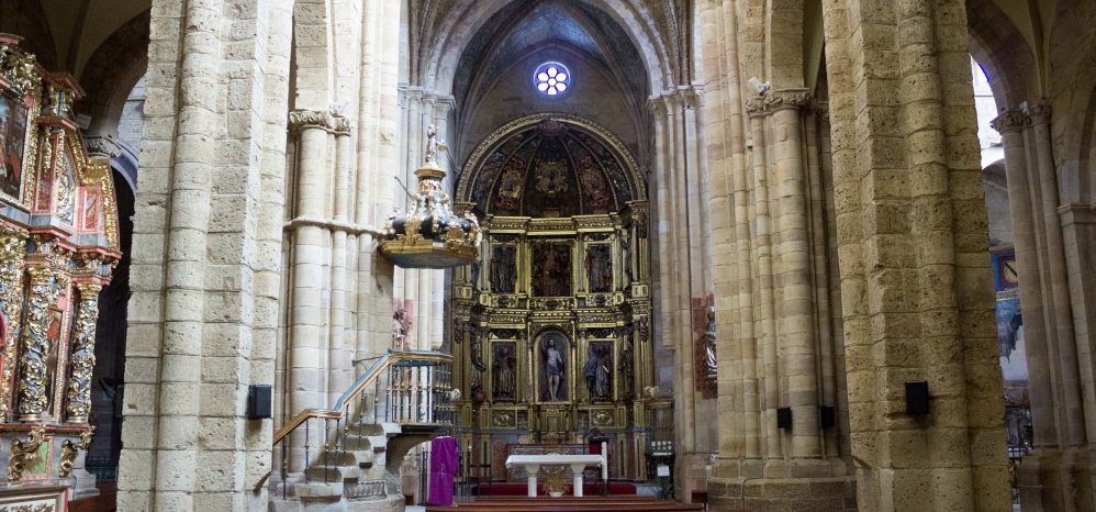 Iglesia-de-Santa-Maria (236)