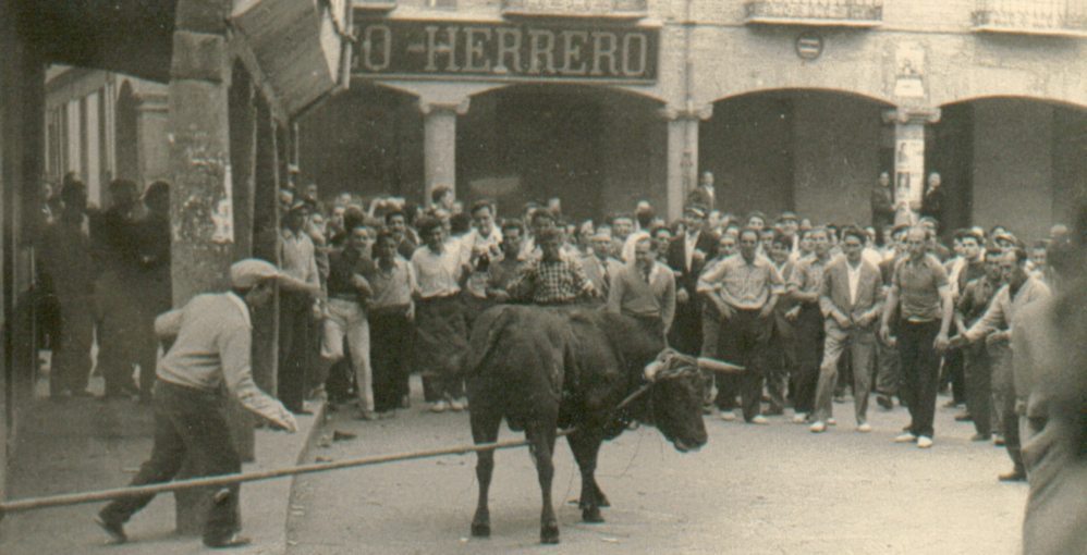 historia-1959 Perillán Plaza Santa María