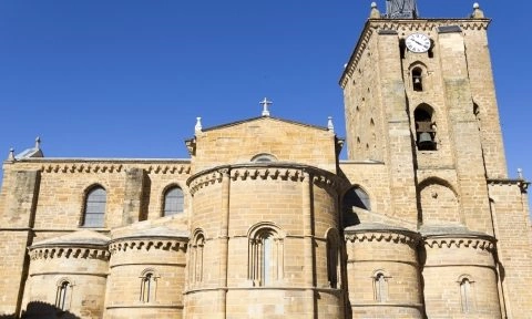 Iglesia de Santa María